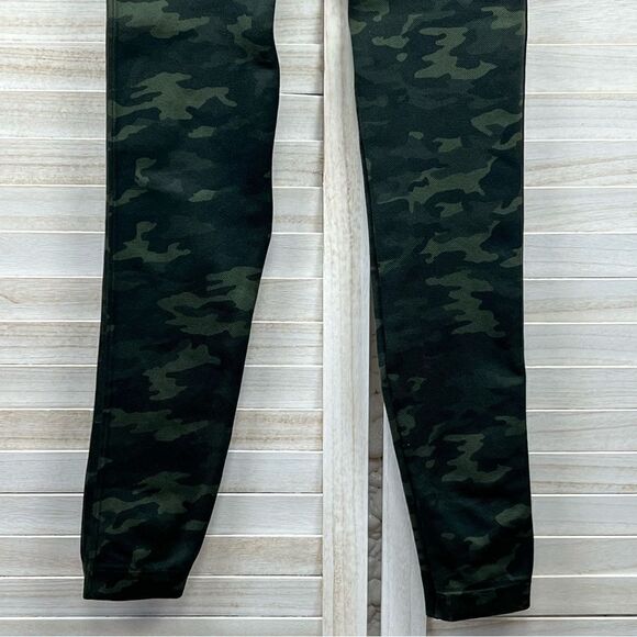 SPANX Camo Look At Me Now Seamless Leggings Medium - Picture 6 of 7